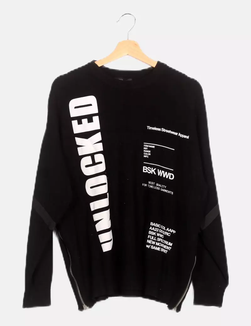 Bershka Jersey negro print letter