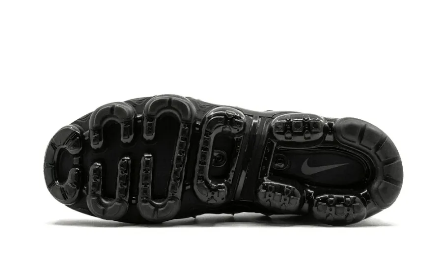 Nike Air VaporMax Plus 'Triple Black'