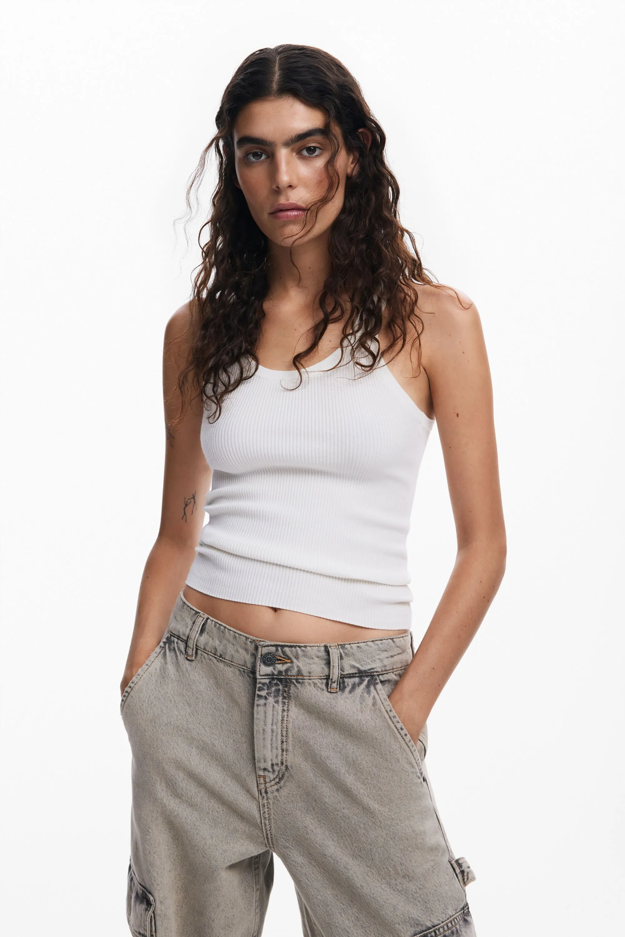 Pantalón vaquero cargo