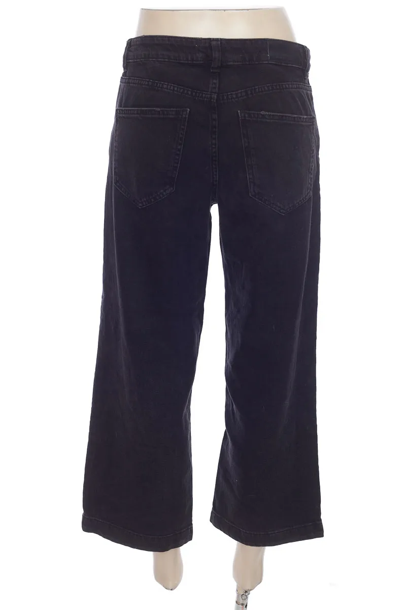 Pantalón color Negro - MNG