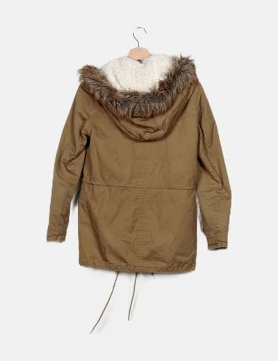 Pull&Bear Parka verde khaki