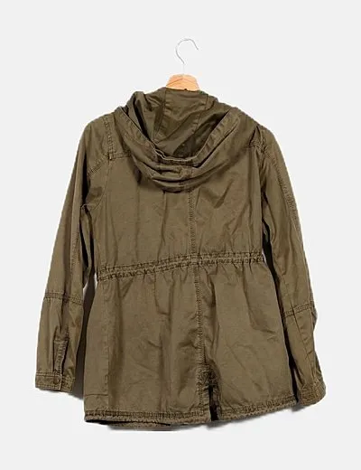 Zara Parka verde lisa